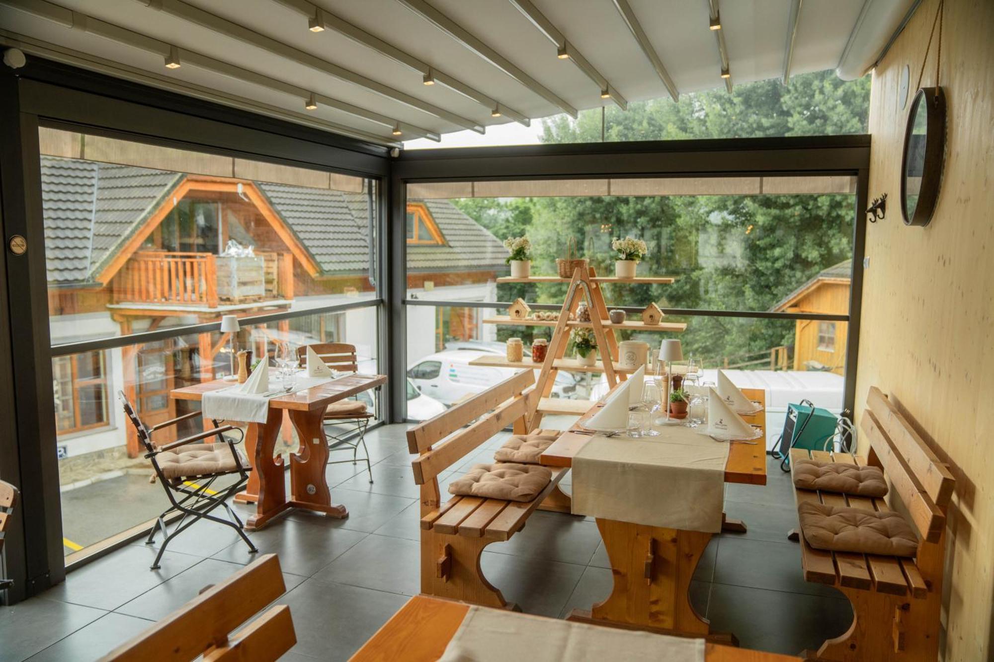 Guesthouse Jelenov Greben พอดเชเทอร์เทค ภายนอก รูปภาพ