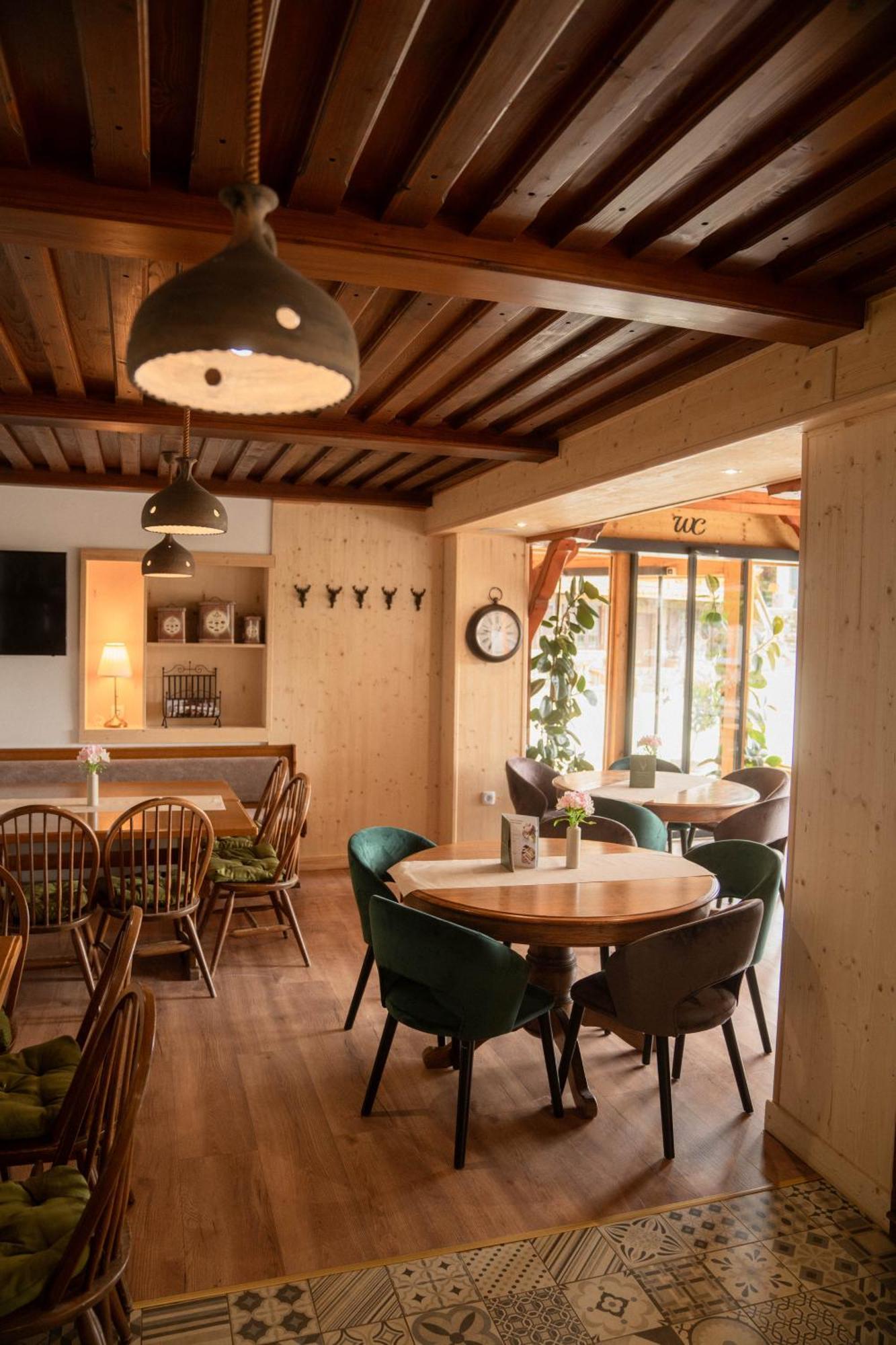 Guesthouse Jelenov Greben พอดเชเทอร์เทค ภายนอก รูปภาพ