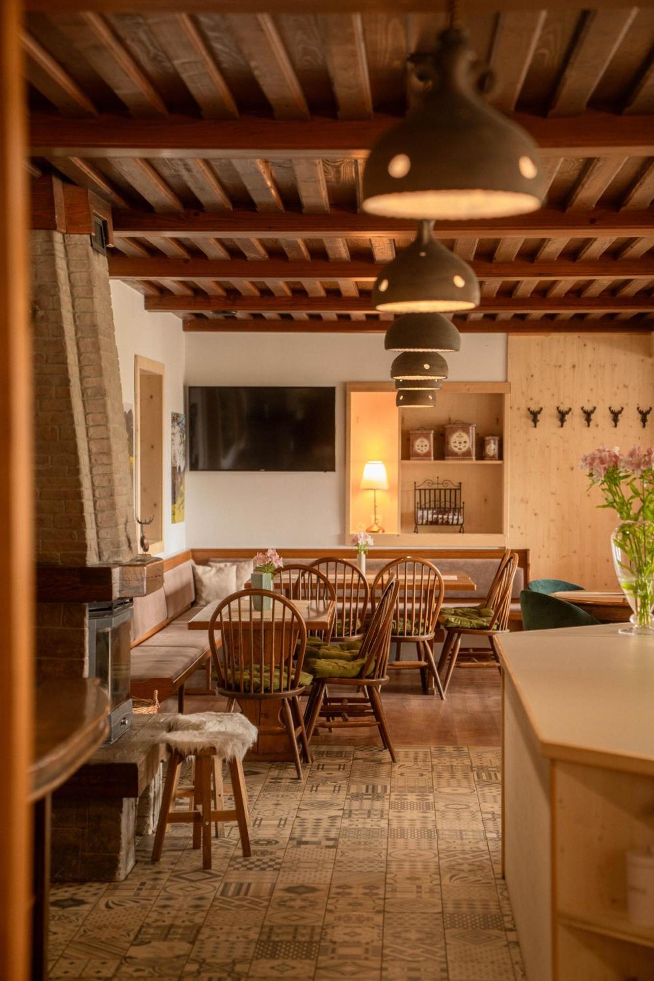 Guesthouse Jelenov Greben พอดเชเทอร์เทค ภายนอก รูปภาพ