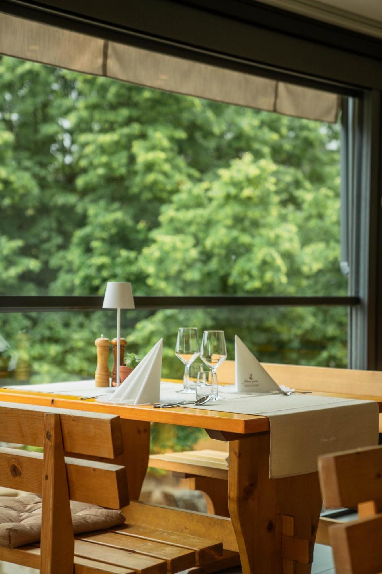 Guesthouse Jelenov Greben พอดเชเทอร์เทค ภายนอก รูปภาพ